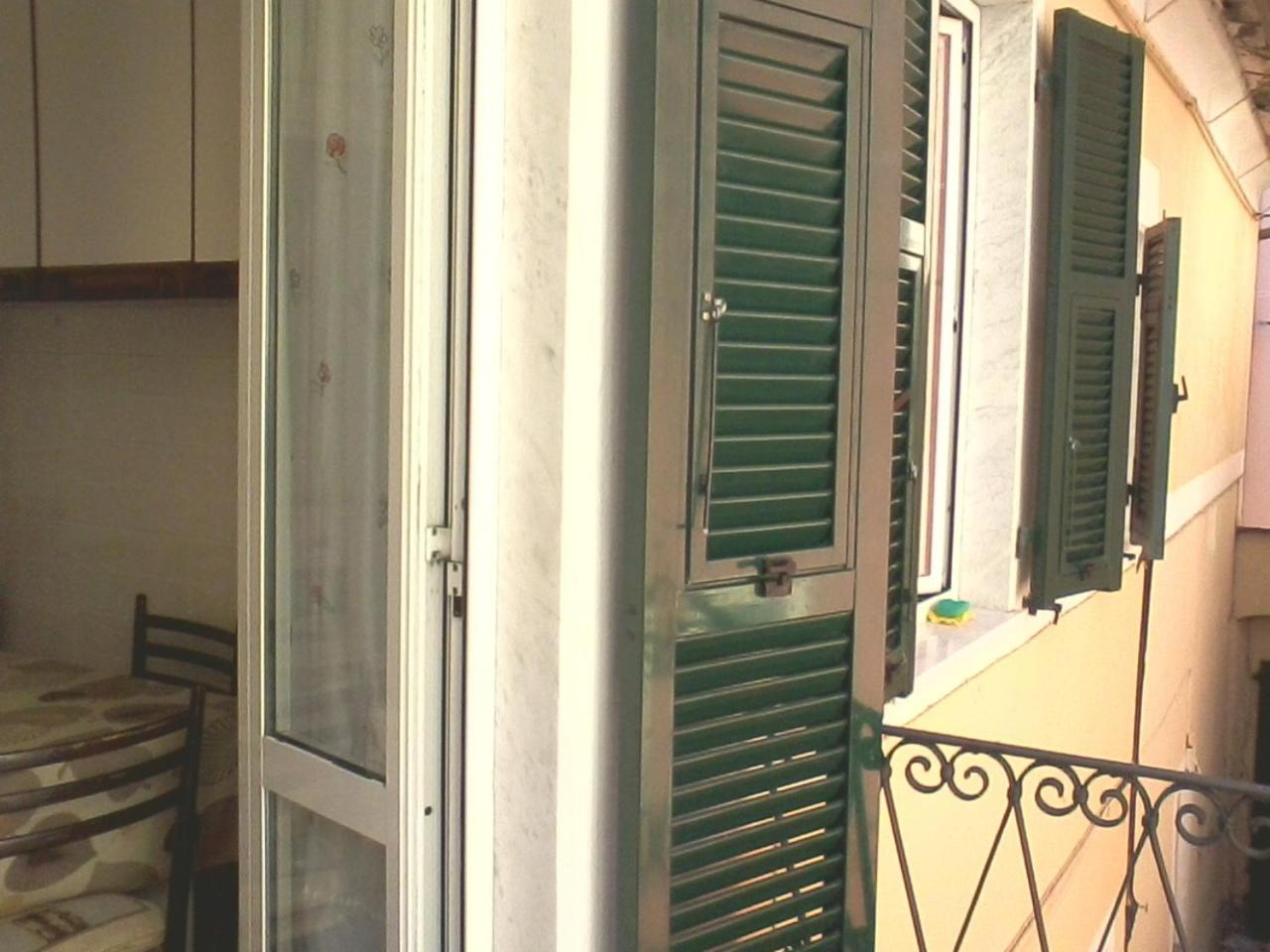Вилла Casa A Lerici Nell'Antico Borgo Экстерьер фото